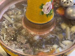 -毛辣果·贵州红酸汤牛肉火锅(西单店)