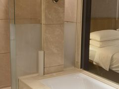 -广州粤海喜来登酒店