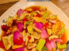 火爆脆肠-肖四女乐山跷脚牛肉(世博源店)