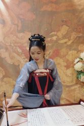 -汉仪华裳汉服馆(打浦桥店)