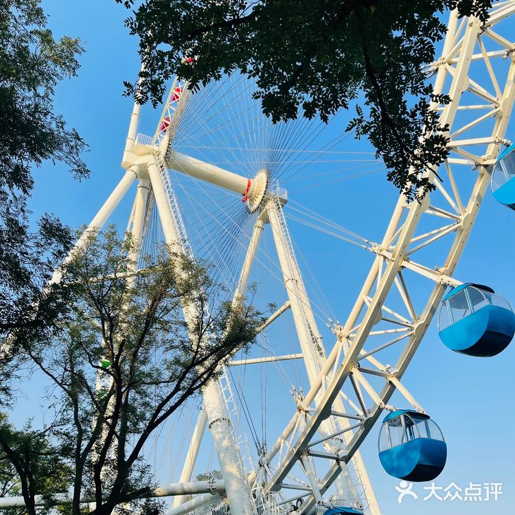 北京｜曾经的游乐园久违的摩天轮已免费重开