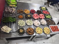 -老广烧烤(骆驼山康馨园店)