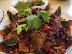 -鹤乡东北菜(崮山路店)