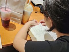 -LuOne凯德晶萃广场(徐家汇路店)