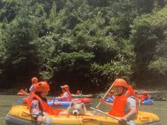 -安吉龙王山峡谷漂流