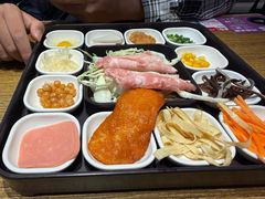 -阿香米线(闸北大润发店)