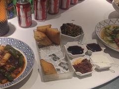 -巴特餐饮6加1音乐餐吧·新疆菜