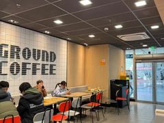 -麦当劳(轻轨曹杨路店)