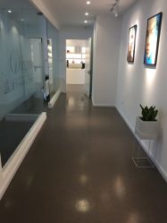 -様共享美容连锁机构