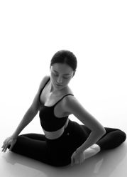 -U+YOGA优伽瑜伽·普拉提