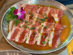 -明洞阿姨·韩式酱蟹烤肉·创意料理(三元桥店)