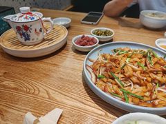 -潮粥荟·潮汕砂锅粥(槐房万达店)