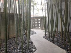-穹六人间 people 6(岳阳路店)
