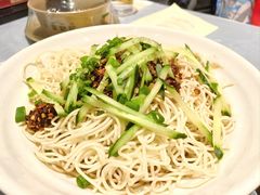 -肥肥虾庄·金牌油焖大虾(杨园滨江时代walk店)