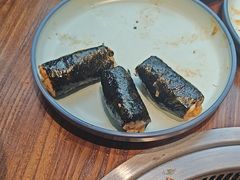 -明洞阿姨·韩式酱蟹烤肉·创意料理(三元桥店)