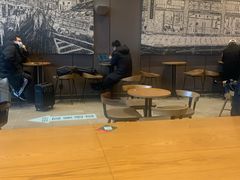 -星巴克(成都东站店)