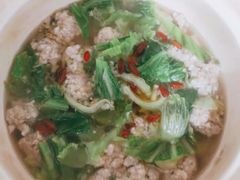 -鲸育宝宝月嫂(徐汇店)