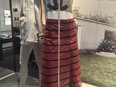 -CHANEL(戴高乐机场T 2E店)
