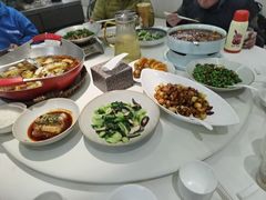 -渝信川菜·川味家常菜(新辰里亚运村店)