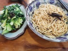 -九斤黄三黄鸡专卖店