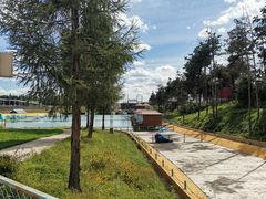 -北纬44度·金珠花海休闲农业旅游景区