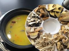 -野菌皇海景野生菌火锅(滨海大道店)