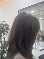 -V7 HAIR SALON