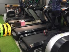 -征成健身连锁私教工作室(九公里店)