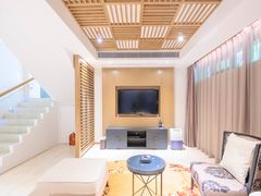 -三亚湾海居铂尔曼度假酒店