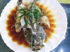 -覃记海鲜美食餐厅