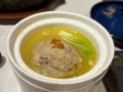 蟹粉狮子头-荟廷·晶萃(陆家嘴尚悦湾店)