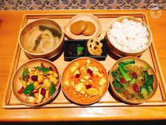 -一两饭川味素食餐厅