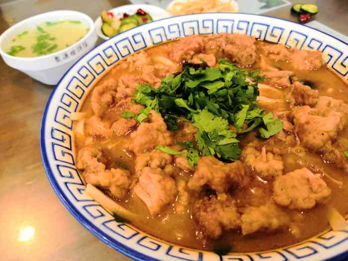 聚源烩饼(蒲城店)-"品尝了高力肉烩饼,高力肉有点像小酥肉,面.