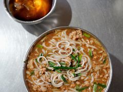 -正宗杨记普洱酸醋米线(总店)