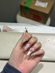 -晨·艺美甲美睫