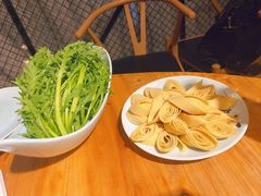 茼蒿-木辛水水冰煮羊(新城店)
