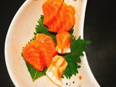 三文鱼刺身-日本料理神拉面