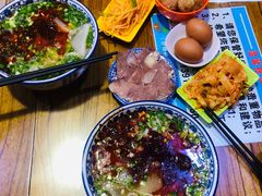 -伊穆祥牛肉面总店·清真