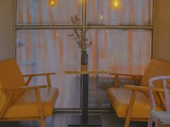 -灯塔咖啡馆BOOK·Coffee Shop
