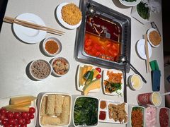 -海底捞火锅鲜切牛肉主题店(长寿路店)