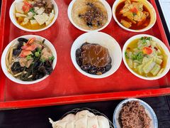 -蓝田九大碗民俗食府(蓝田店)