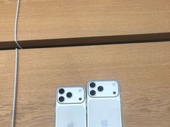 -Apple零售店(华贸购物中心店)