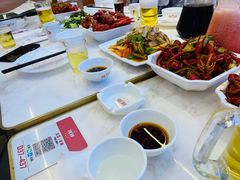 -阿胖龙虾小海鲜(宁国南路总店)