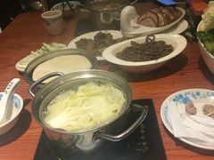 -龙聚德北京烤鸭(沙坪坝华宇A馆店)
