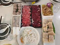 -三头牛·潮汕牛肉生蚝火锅 (夏湾店)