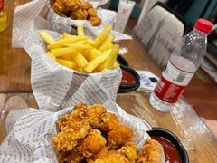 -猫小院猫主题咖啡厅(北锣店)
