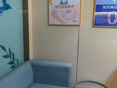 -上海仁爱医院口腔科 · 种植