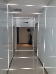 点击看大图 -LESSMORE科技头皮理容中心