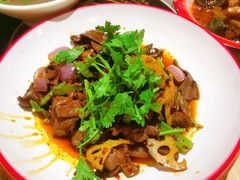 -冯烫烫跷脚牛肉·川菜小馆(武胜西街店)