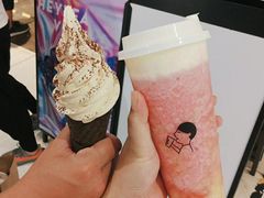 -奈雪的茶(湖滨银泰in77C区PRO店)